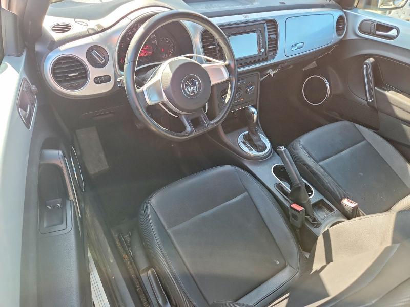 Photo 8 from auction – 2012 VOLKSWAGEN BEETLE with VIN 3VWJP7AT3CM605792
