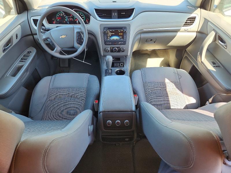 Снимка 8 от търг – 2017 CHEVROLET TRAVERSE с VIN 1GNKRFED2HJ188109