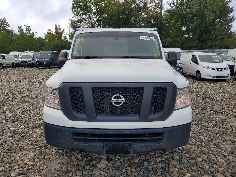 Photo 5 from auction – 2017 NISSAN NV with VIN 1N6BF0KM8HN801004
