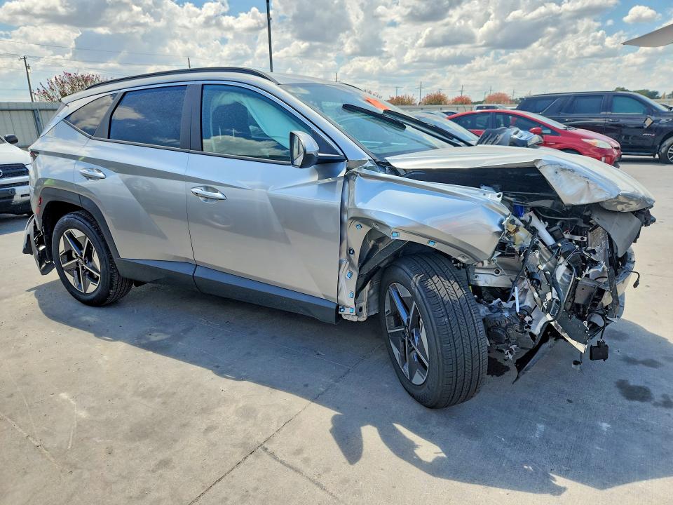 Photo 4 from auction – 2026 HYUNDAI TUCSON with VIN 5NMJB3DE0TH620180