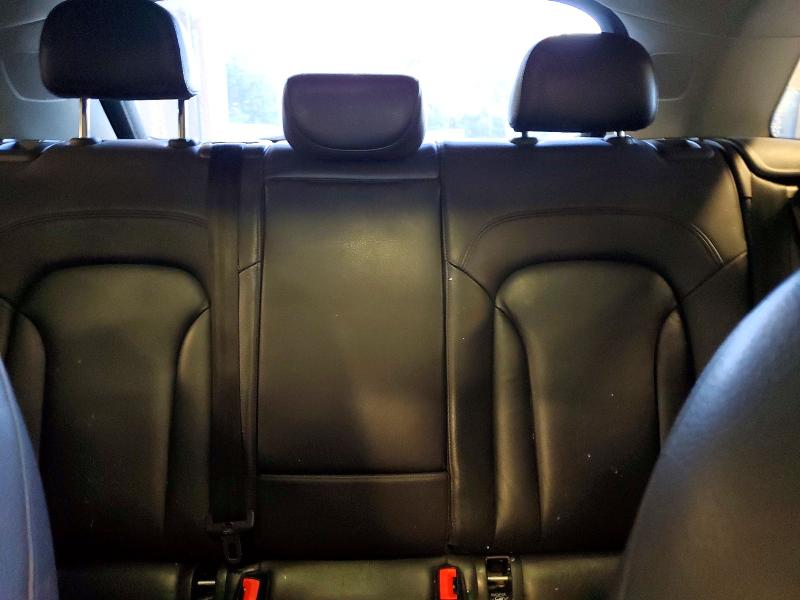 Photo 10 from auction – 2015 AUDI Q3 with VIN WA1BFCFS1FR000217
