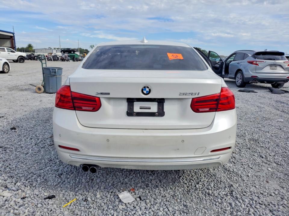 Photo 6 from auction – 2016 BMW 328 with VIN WBA8E3G51GNU04748