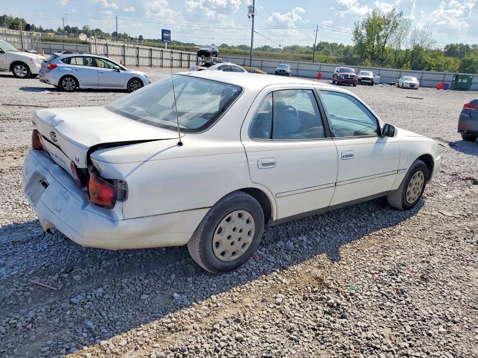 Снимка 3 от търг – 1995 TOYOTA CAMRY с VIN 4T1SK12E6SU599883