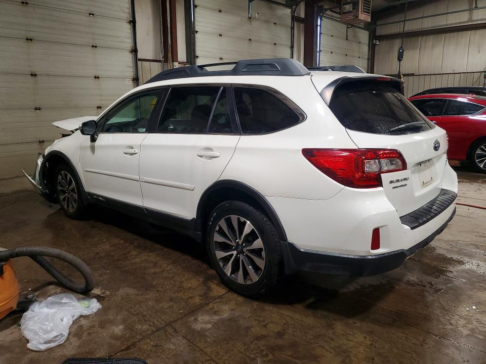 Zdjęcie 2 z aukcji – 2015 SUBARU OUTBACK z VIN 4S4BSANC6F3324892