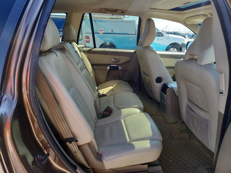 Photo 11 from auction – 2013 VOLVO XC90 with VIN YV4952CZ8D1652098