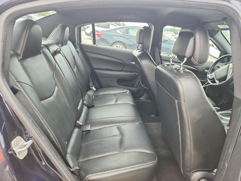 Photo 10 from auction – 2012 CHRYSLER 200 with VIN 1C3CCBCB0CN304664
