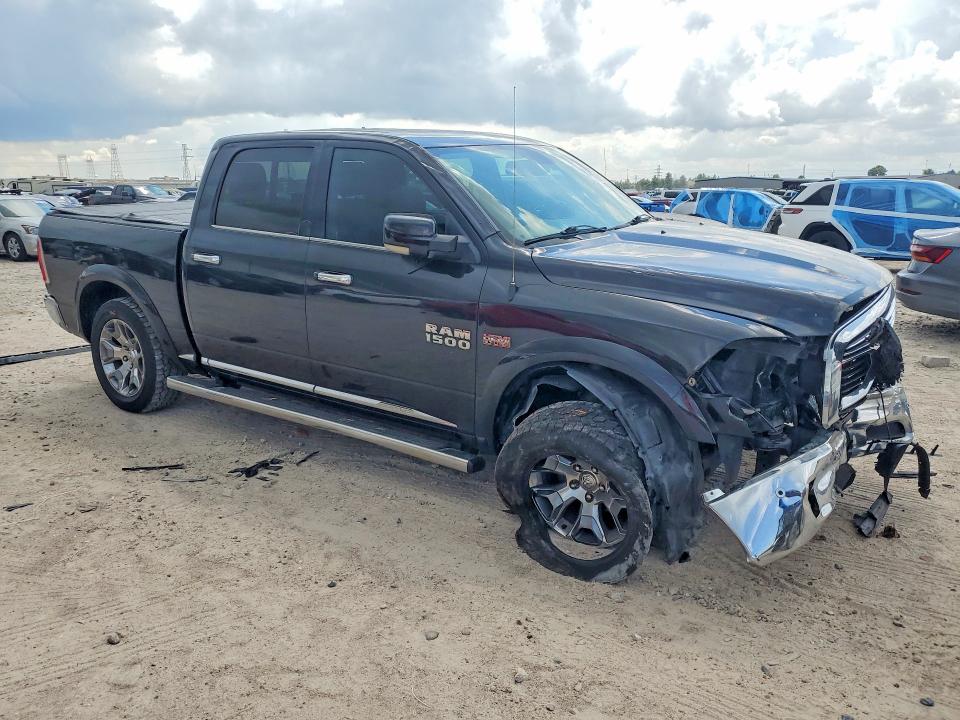 صورة رقم 4 من المزاد - 2018 RAM 1500 مع VIN 1C6RR7PT4JS109628