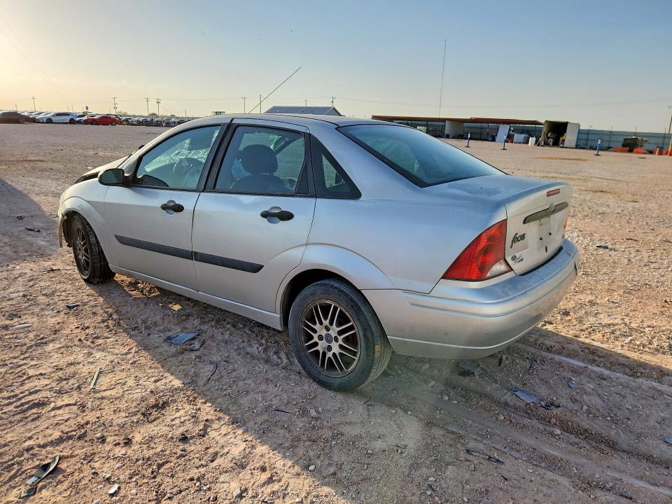 Photo 2 from auction – 2002 FORD FOCUS with VIN 1FAFP33P72W259980