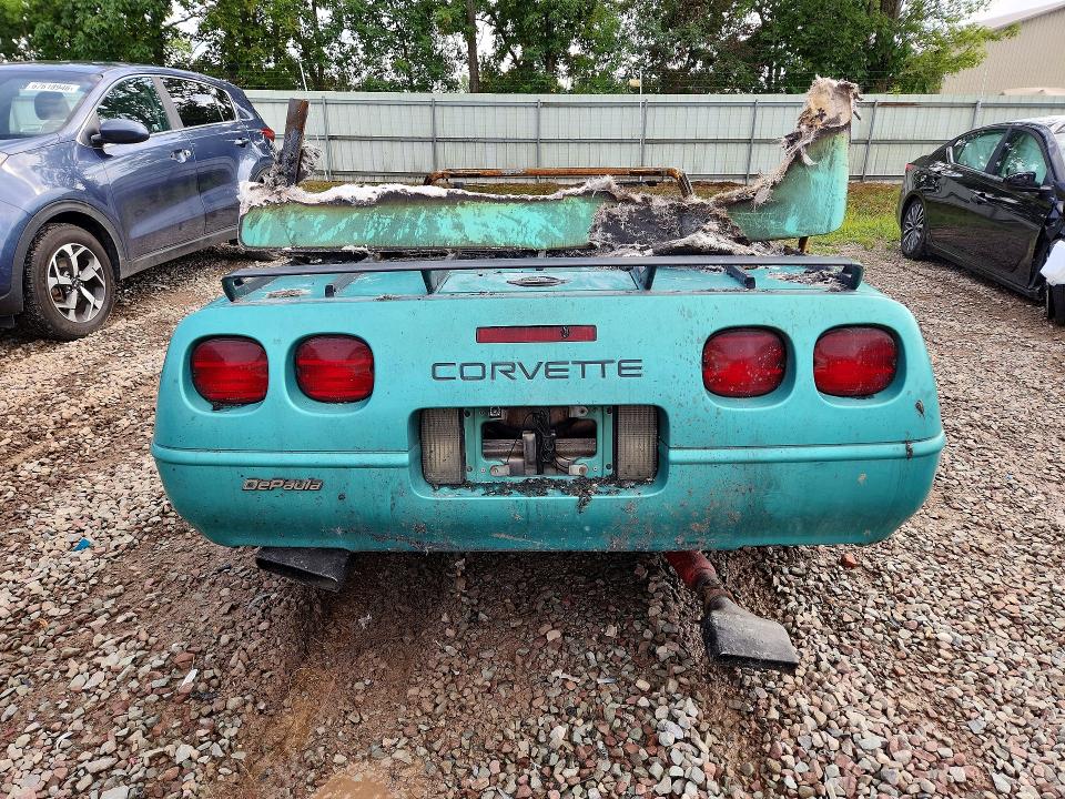 Photo 6 from auction – 1991 CHEVROLET CORVETTE with VIN 1G1YY3388M5113369