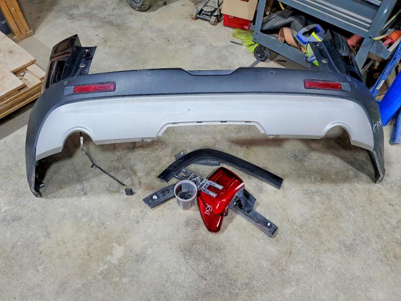 Photo 13 from auction – 2019 GMC ACADIA with VIN 1GKKNULS3KZ179443