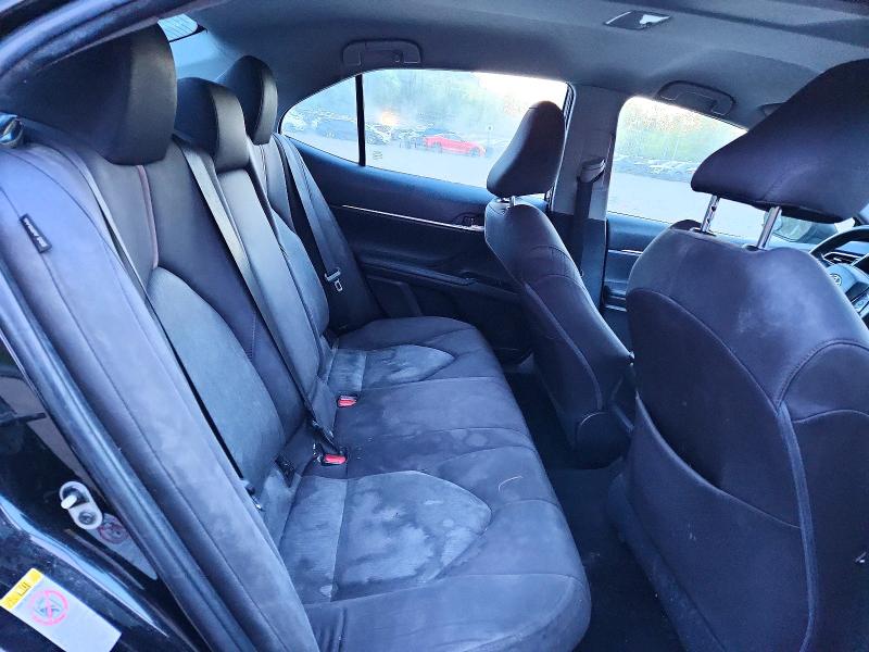 Photo 10 from auction – 2018 TOYOTA CAMRY with VIN 4T1B31HK2JU501845