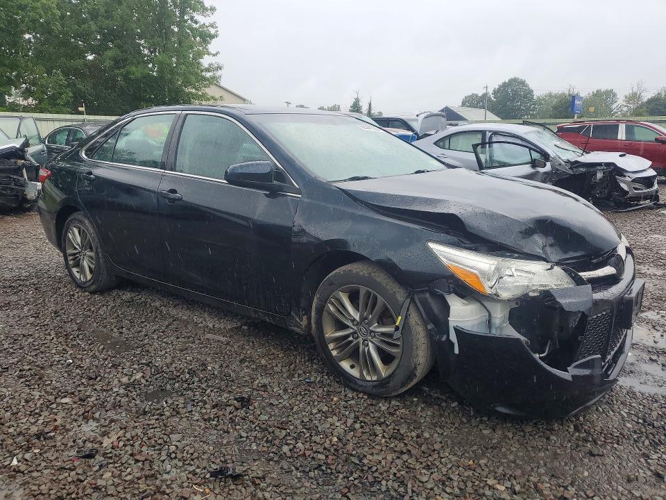 Снимка 4 от търг – 2016 TOYOTA CAMRY с VIN 4T1BF1FK0GU517027