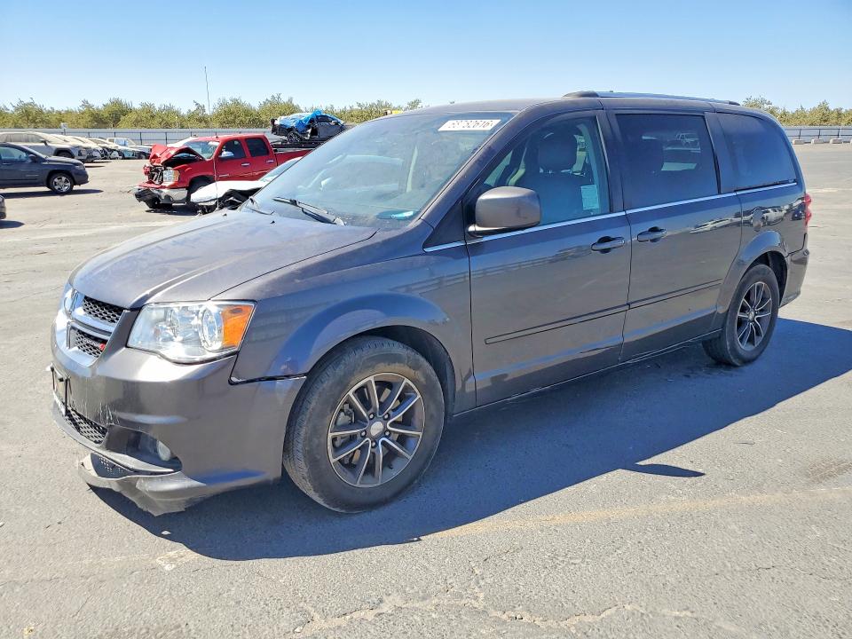 Фото 1 с аукциона – 2017 DODGE GRAND CARAVAN с VIN 2C4RDGCG8HR824908