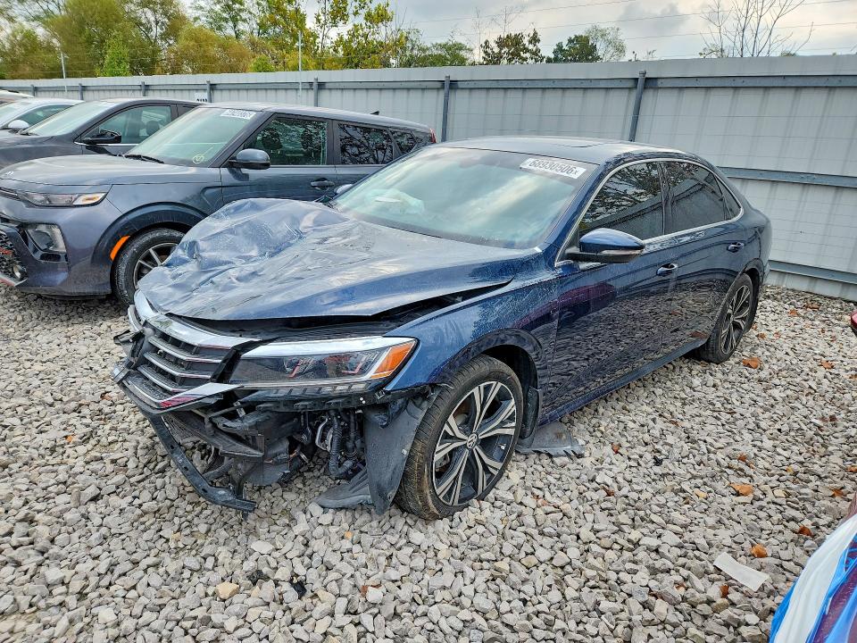 Photo 1 from auction – 2022 VOLKSWAGEN PASSAT with VIN 1VWSA7A32NC007946