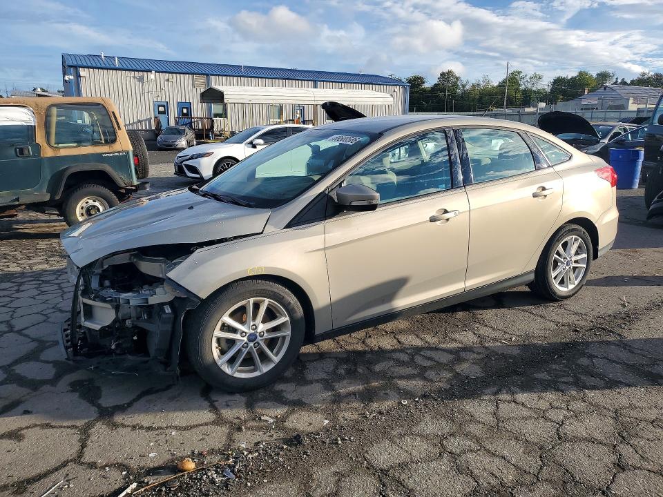 FORD FOCUS 2016 с VIN 1FADP3F29GL385094 - Снимка от търг
