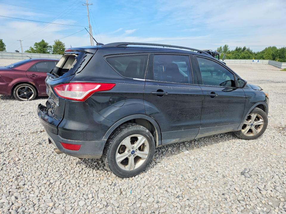 Photo 3 from auction – 2015 FORD ESCAPE with VIN 1FMCU9GXXFUC72223