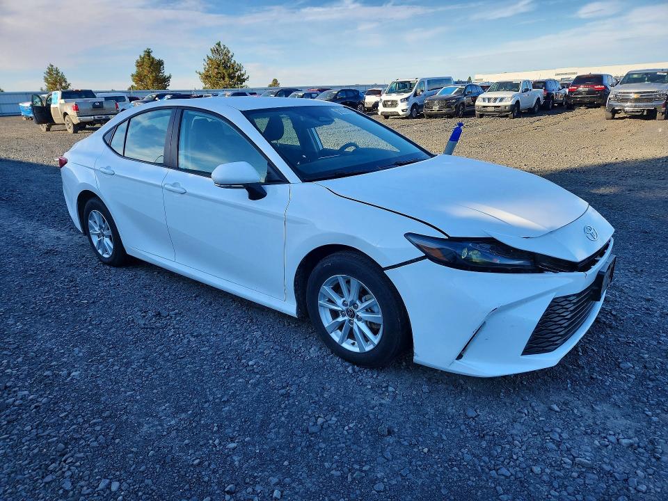 Photo 4 from auction – 2025 TOYOTA CAMRY with VIN 4T1DAACK6SU130650