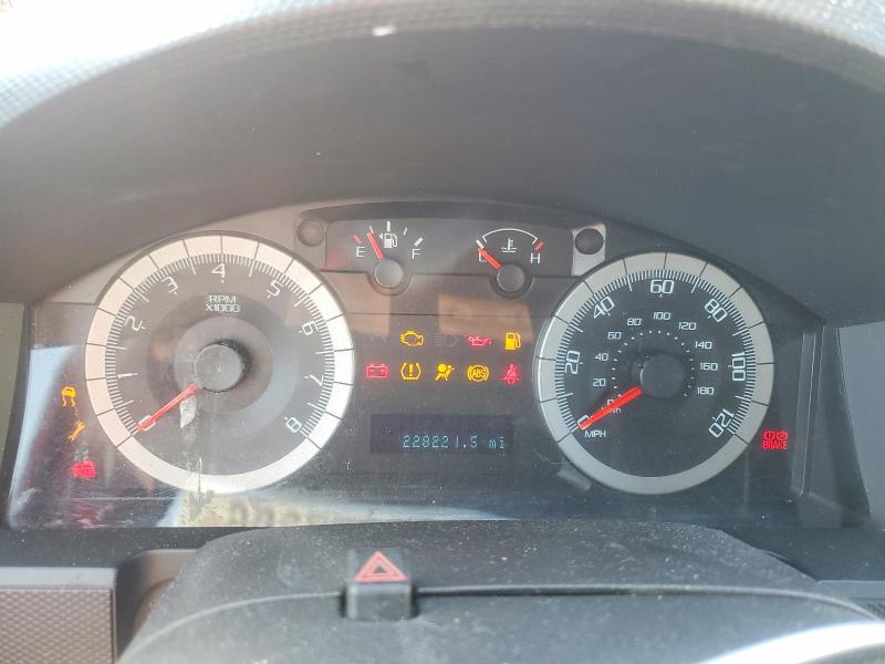 Photo 9 from auction – 2009 FORD ESCAPE with VIN 1FMCU03799KA30363