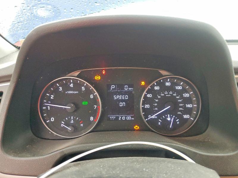 Photo 9 from auction – 2017 HYUNDAI ELANTRA with VIN 5NPD84LF3HH063559
