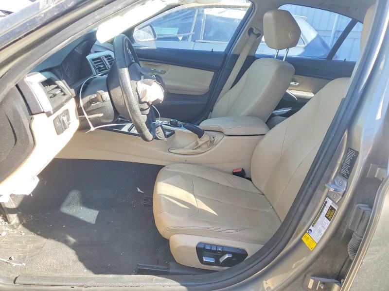 Photo 7 from auction – 2017 BMW 320 with VIN WBA8E1G3XHNU15672