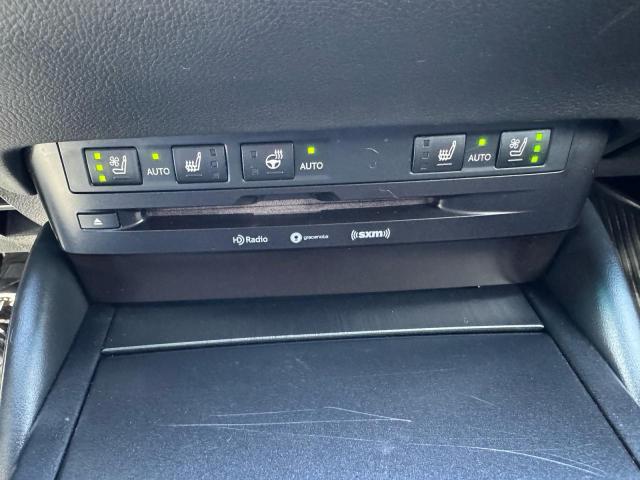 Photo 11 from auction – 2019 LEXUS ES with VIN 58ABZ1B15KU038110
