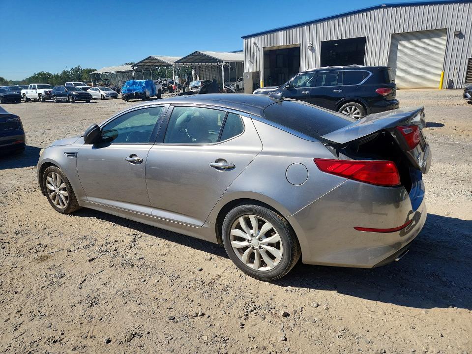 Фото 2 с аукциона – 2015 KIA OPTIMA с VIN 5XXGN4A75FG461768