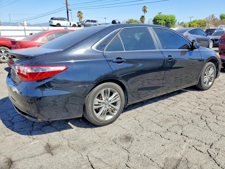 Photo 3 from auction – 2015 TOYOTA CAMRY with VIN 4T1BF1FK5FU087610