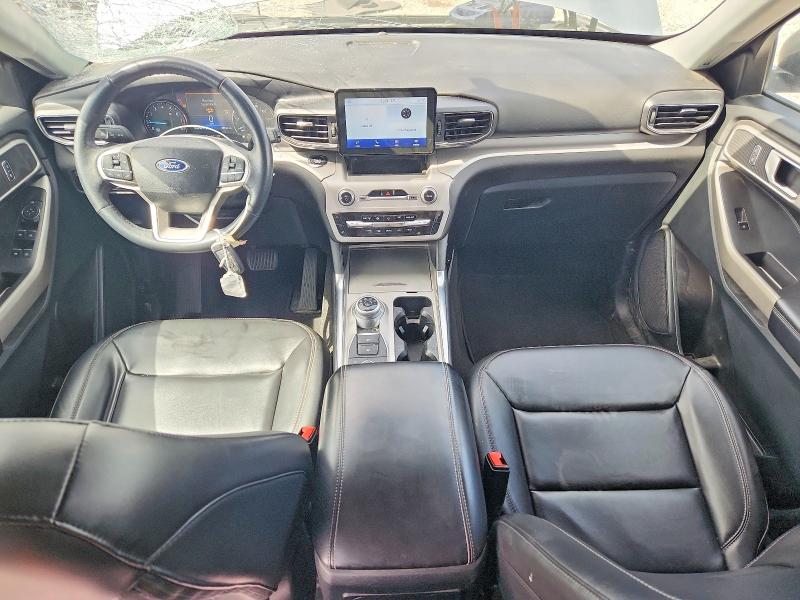 Снимка 8 от търг – 2023 FORD EXPLORER с VIN 1FMSK8DH2PGB74067