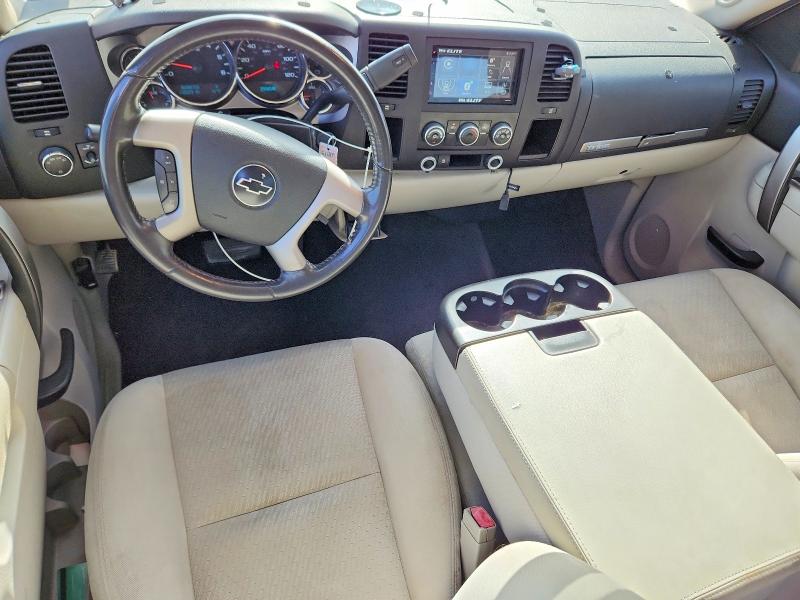 Photo 8 from auction – 2010 CHEVROLET SILVERADO with VIN 3GCRCSE00AG220433
