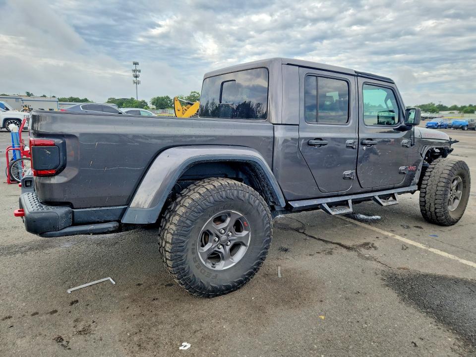 Photo 3 from auction – 2020 JEEP GLADIATOR with VIN 1C6JJTBG2LL147458