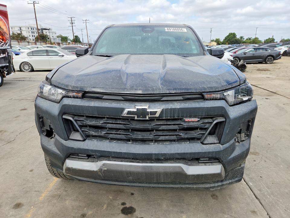 Снимка 5 от търг – 2023 CHEVROLET COLORADO с VIN 1GCPTEEK6P1133170