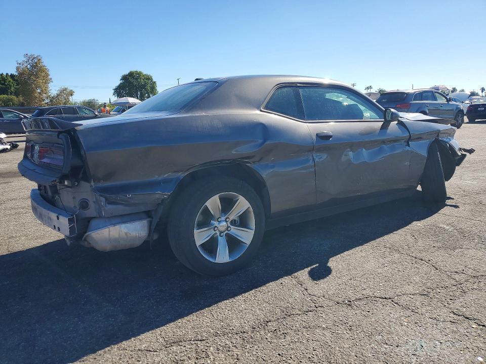 Photo 3 from auction – 2022 DODGE CHALLENGER with VIN 2C3CDZAG0NH223678