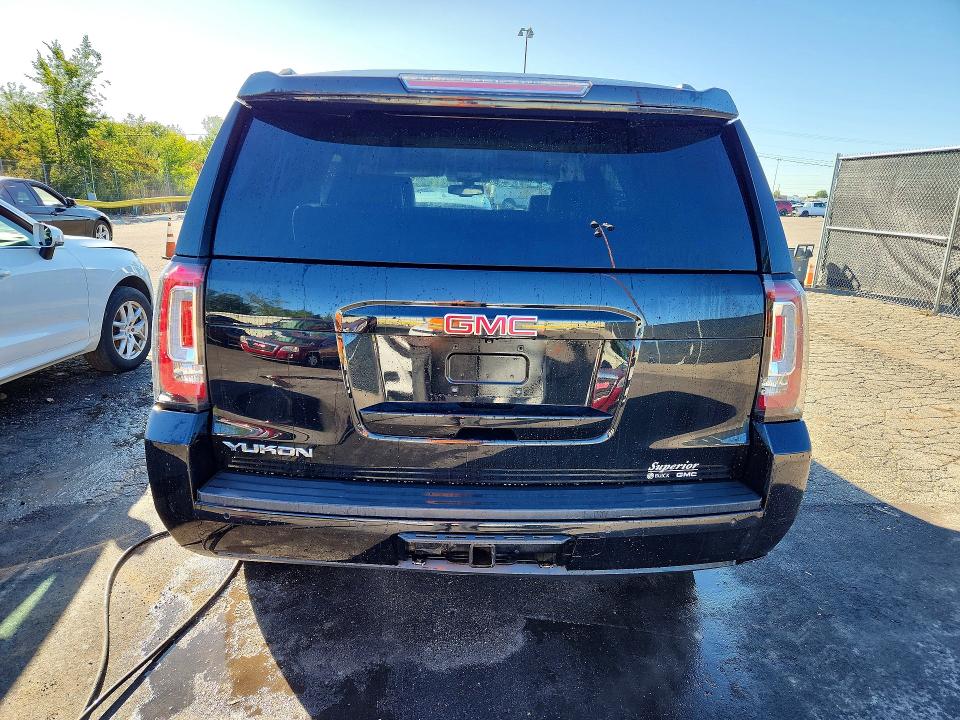 Photo 6 from auction – 2017 GMC YUKON with VIN 1GKS2AKC6HR322976