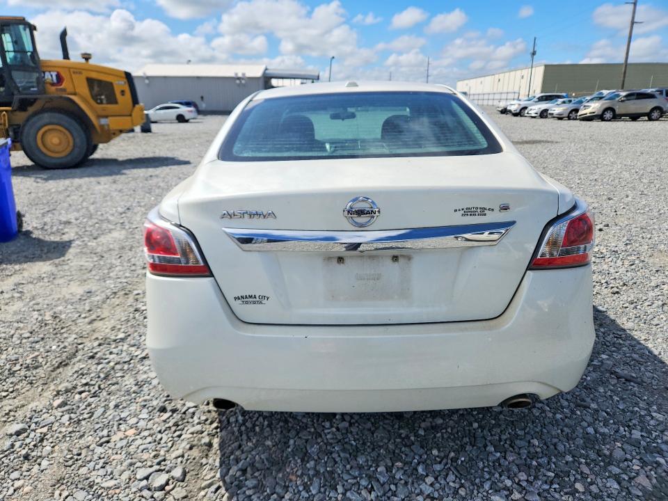 Photo 6 from auction – 2015 NISSAN ALTIMA with VIN 1N4AL3APXFC104775