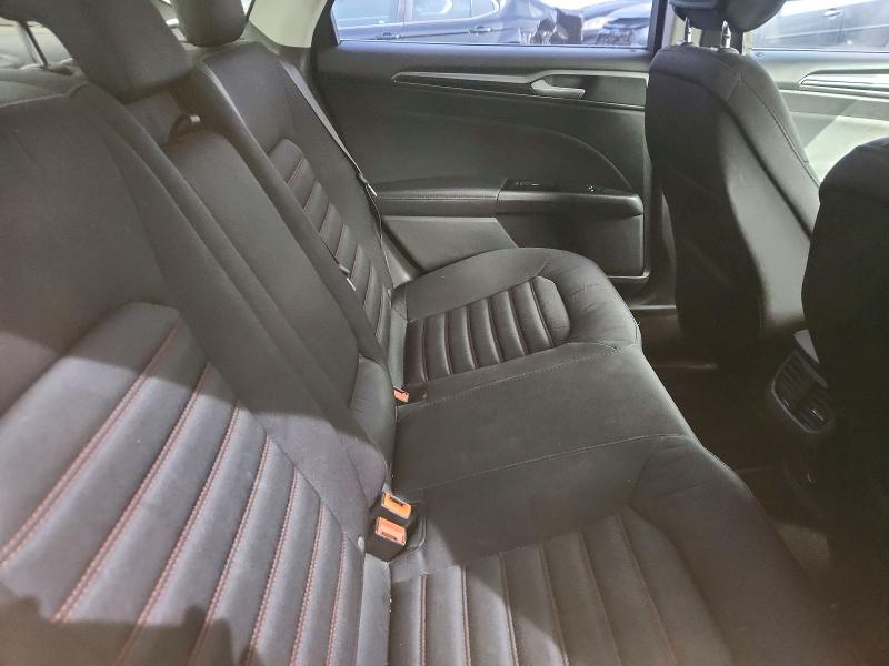 Zdjęcie 10 z aukcji – 2016 FORD FUSION z VIN 3FA6P0T99GR286835