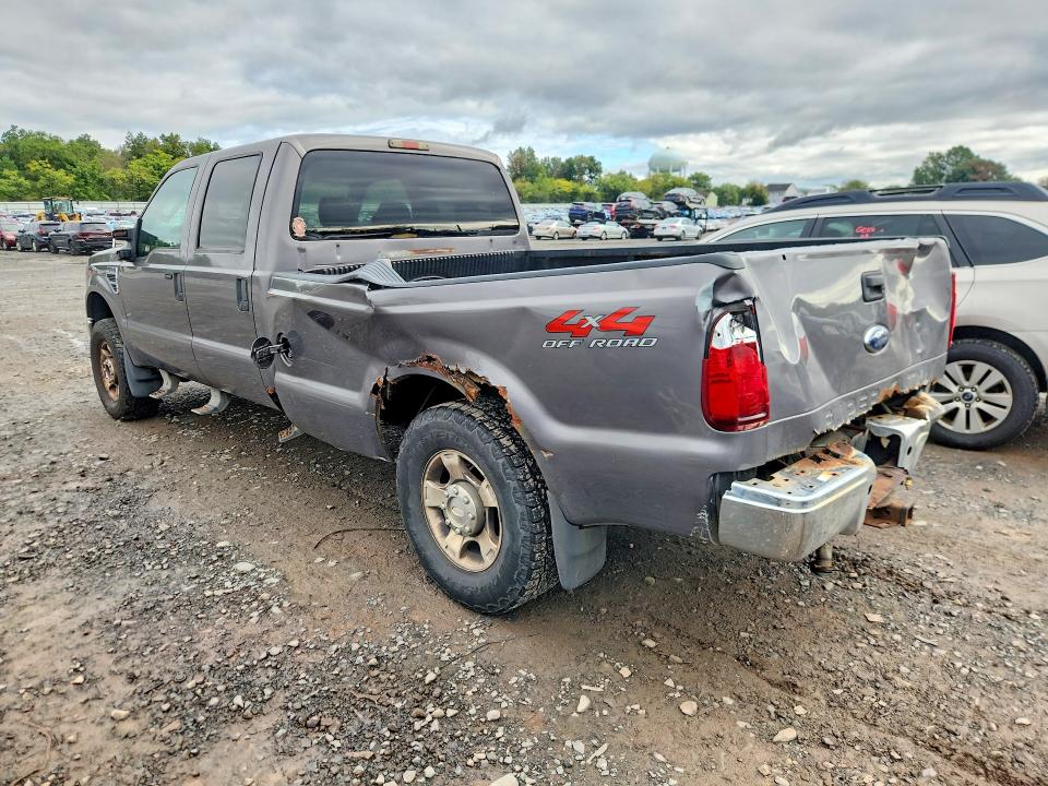 Снимка 2 от търг – 2009 FORD F250 с VIN 1FTSW21519EA41623
