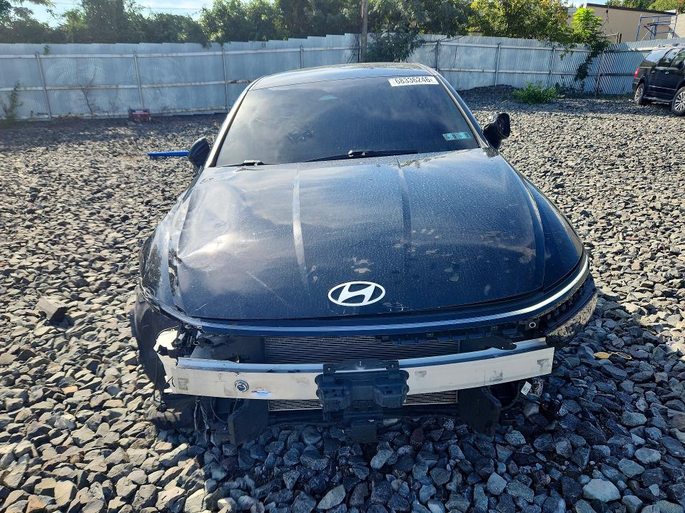 Снимка 5 от търг – 2025 HYUNDAI SONATA с VIN KMHL24JA0SA443912