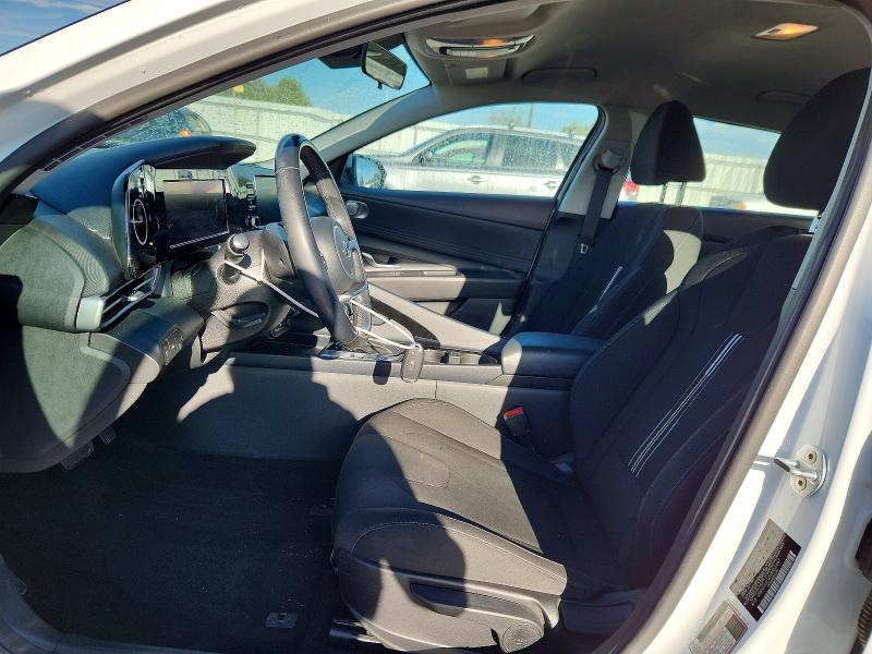 Снимка 7 от търг – 2021 HYUNDAI ELANTRA с VIN 5NPLS4AG0MH020669
