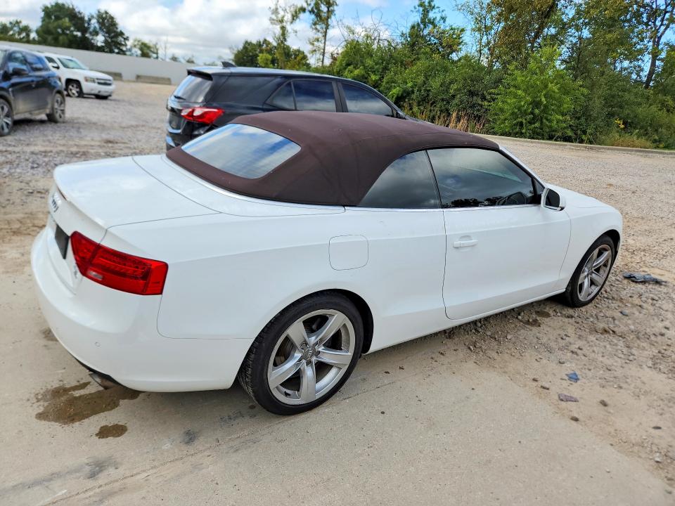 Снимка 3 от търг – 2013 AUDI A5 с VIN WAULFAFH2DN007634