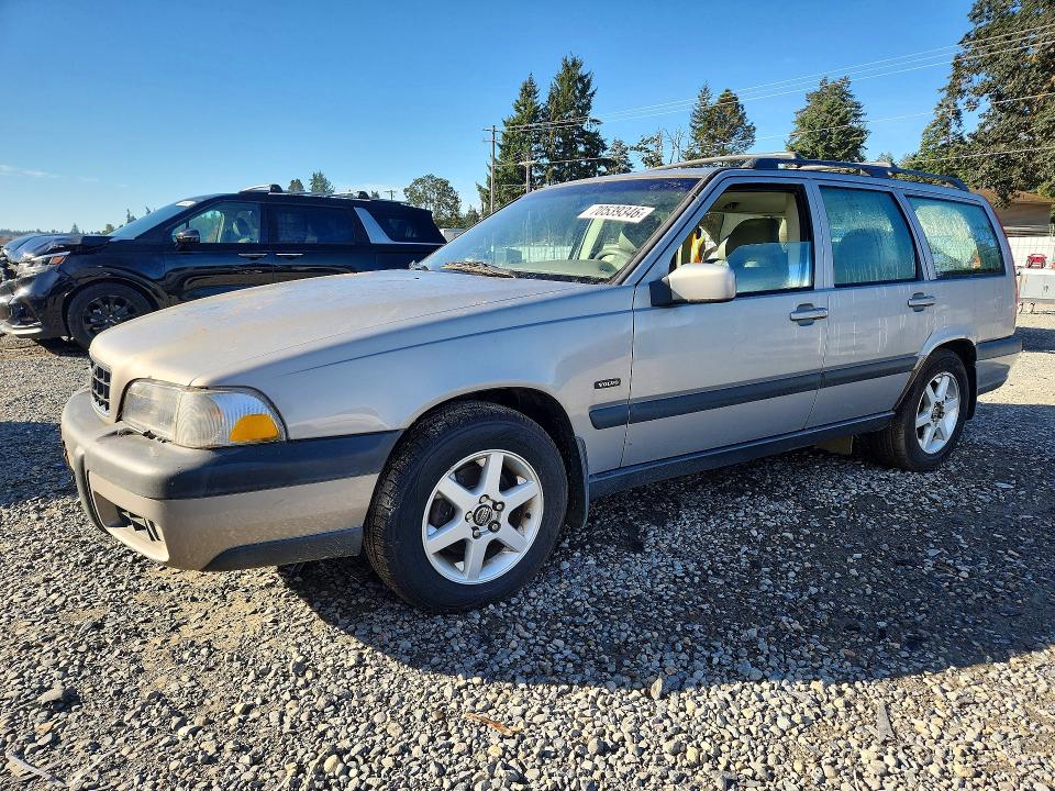 VOLVO V70 1998 with VIN YV1LZ5648W2527656 - Photo from auction