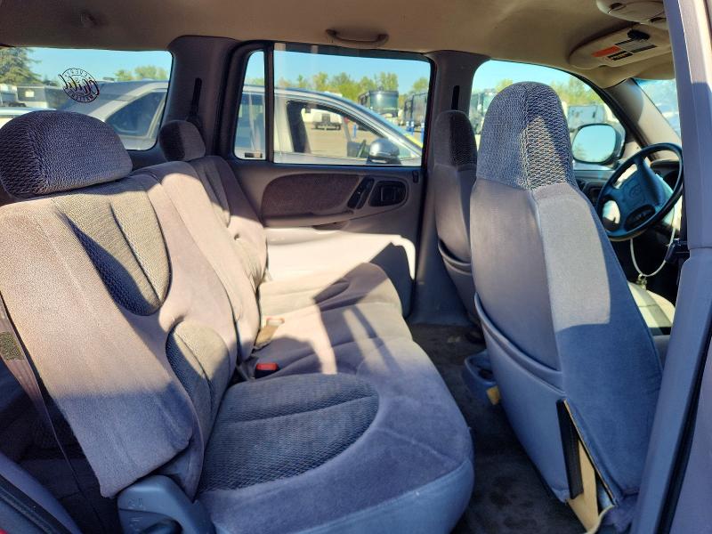 Photo 10 from auction – 1999 DODGE DURANGO with VIN 1B4HS28Z0XF584965