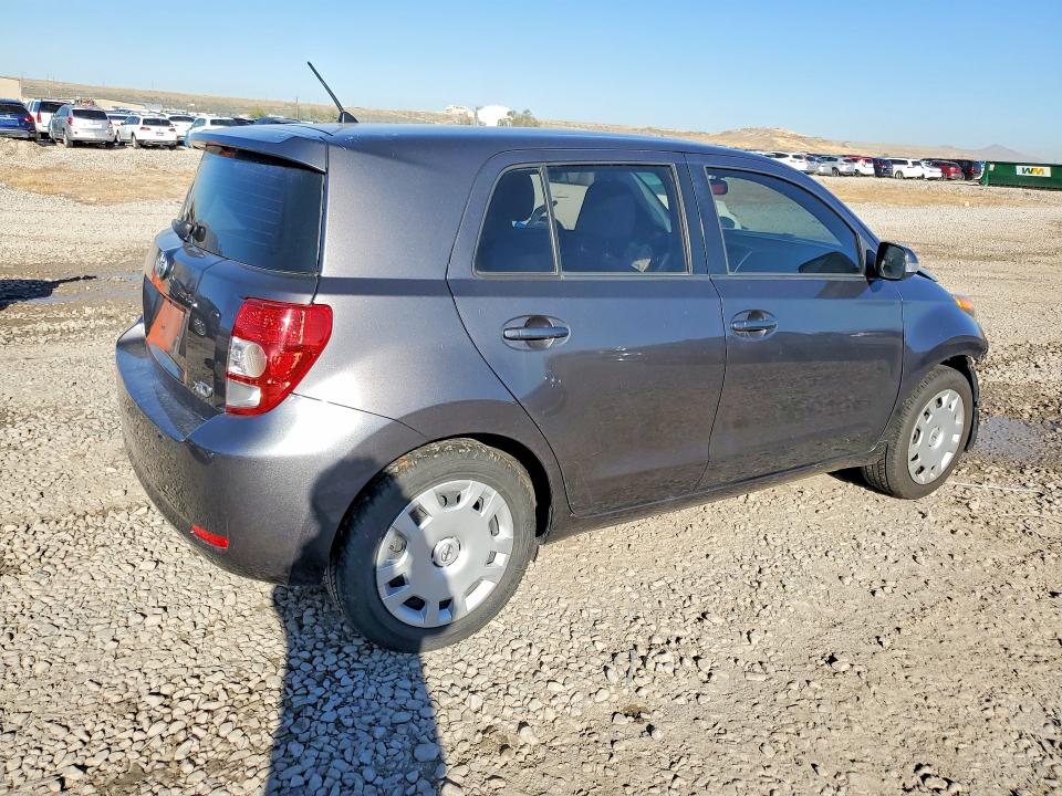 Zdjęcie 3 z aukcji – 2013 SCION XD z VIN JTKKUPB46D1038699