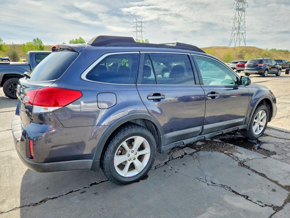 Zdjęcie 3 z aukcji – 2013 SUBARU OUTBACK z VIN 4S4BRBGC0D3252177