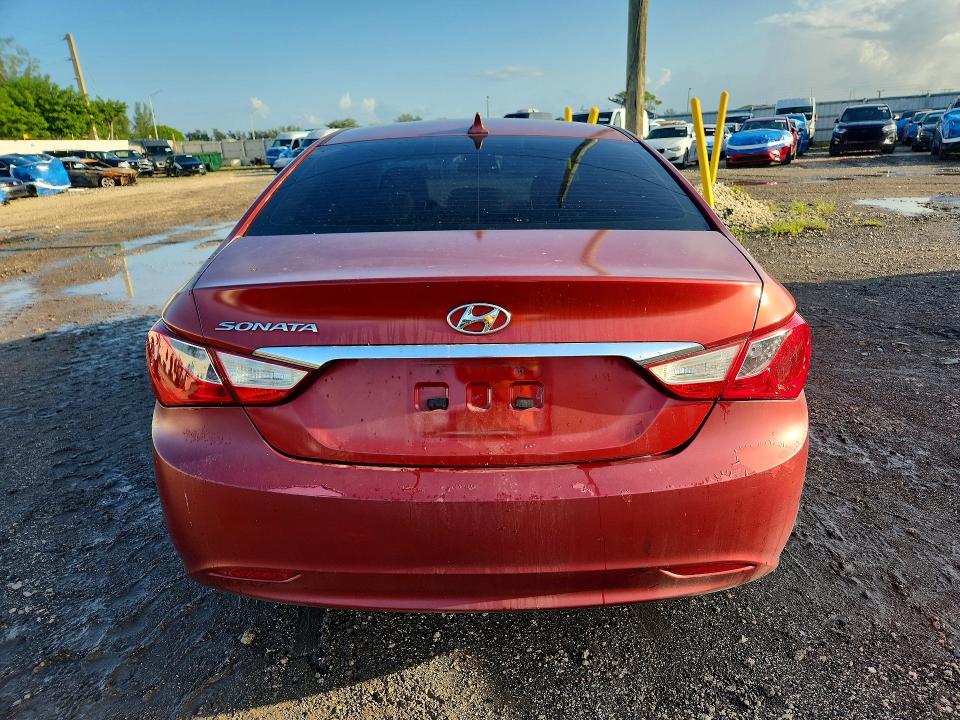 Photo 6 from auction – 2011 HYUNDAI SONATA with VIN 5NPEB4AC7BH109125