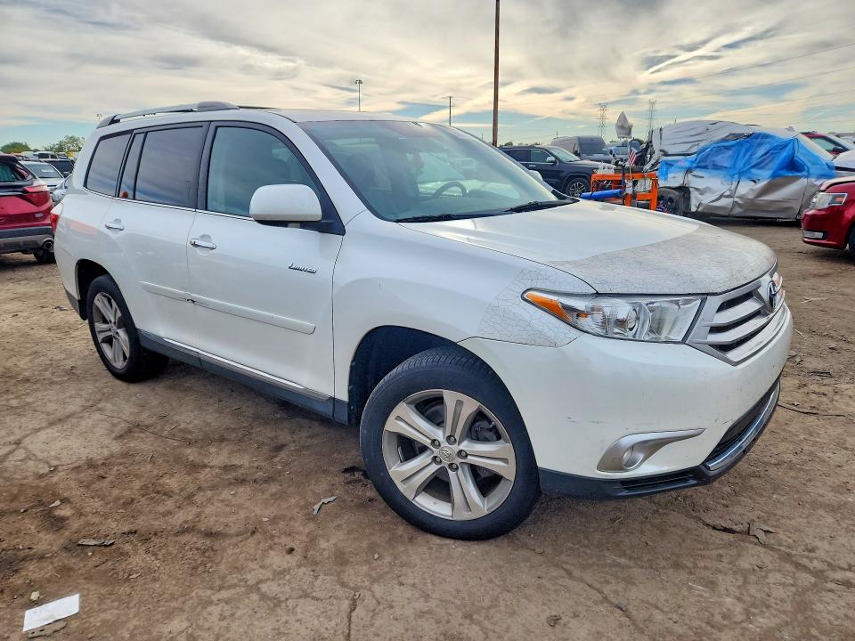 Photo 4 from auction – 2012 TOYOTA HIGHLANDER with VIN 5TDDK3EH0CS118868