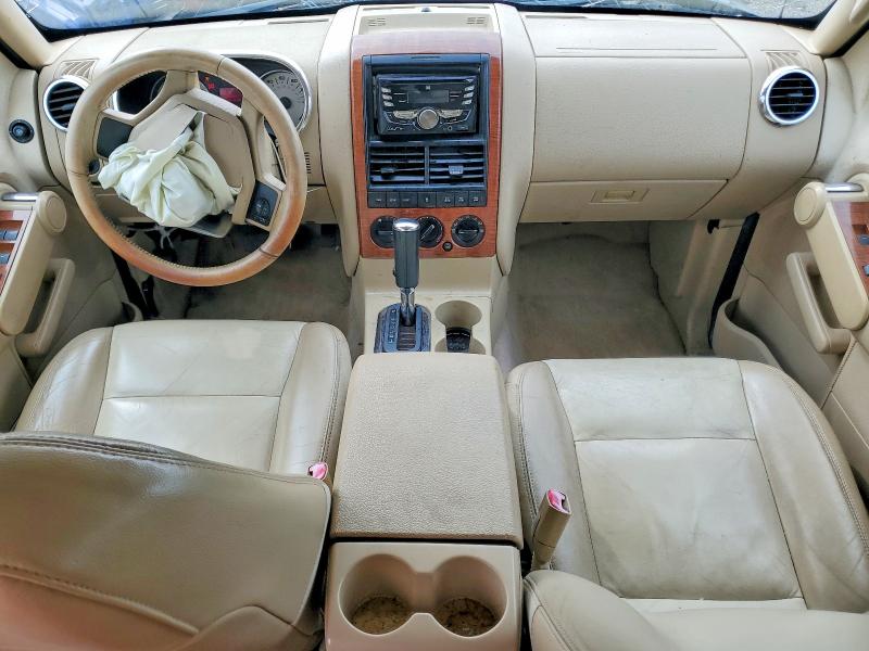 Photo 8 from auction – 2006 FORD EXPLORER with VIN 1FMEU74E16UA61671