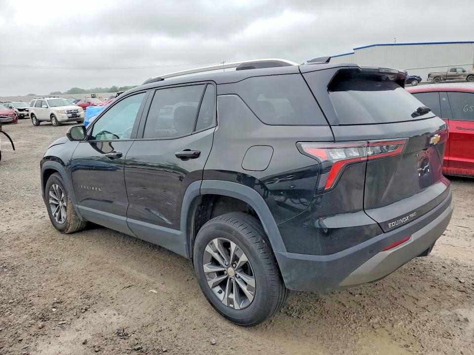 Photo 2 from auction – 2025 CHEVROLET EQUINOX with VIN 3GNAXPEG0SL110834