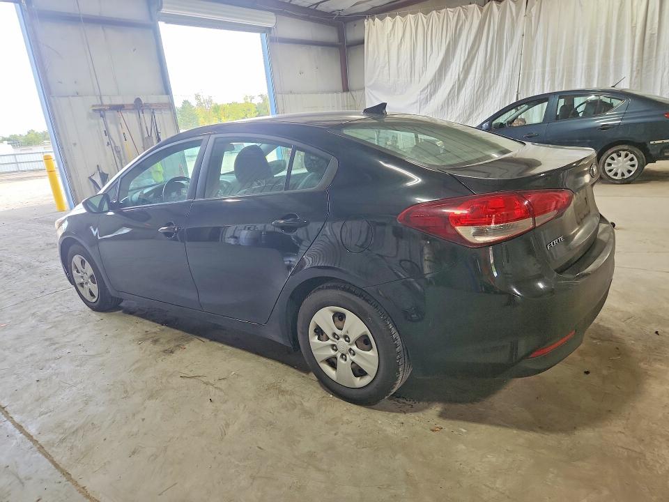 صورة رقم 2 من المزاد - 2018 KIA FORTE مع VIN 3KPFL4A76JE190836