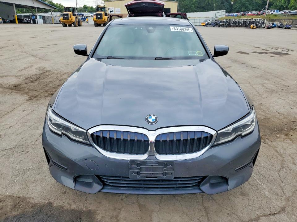 Снимка 5 от търг – 2020 BMW 330XI с VIN WBA5R7C05LFH47692