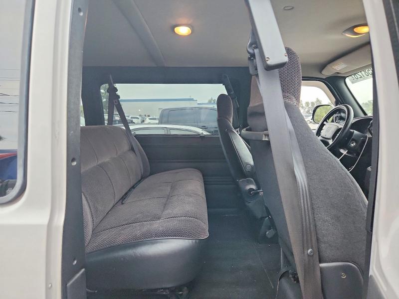 Foto 10 de la subasta – 2001 DODGE RAM WAGON con VIN 2B4HB15Y81K528206